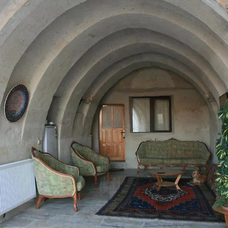 Aparthotel Leyla Cave House